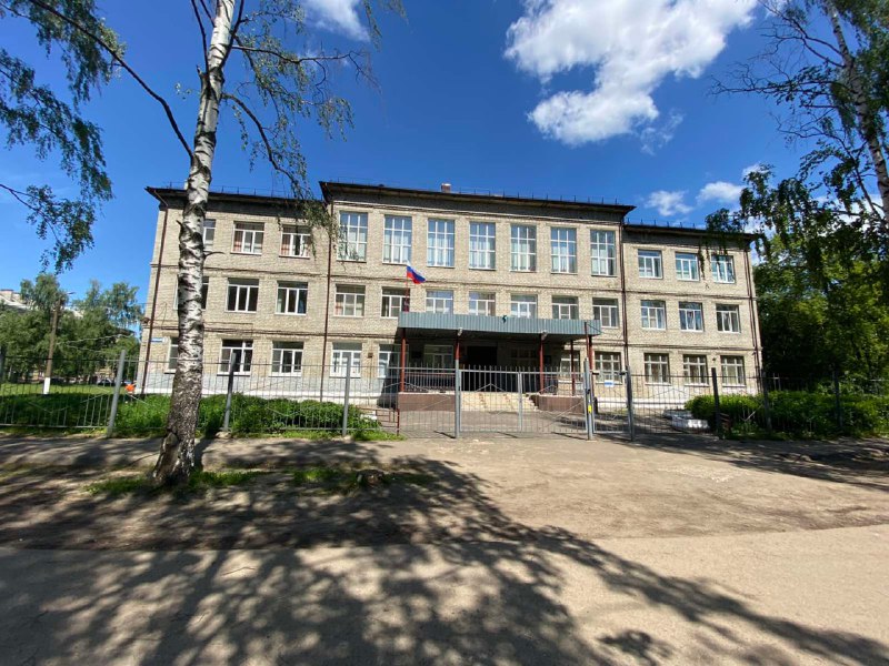 Фотографии школы.